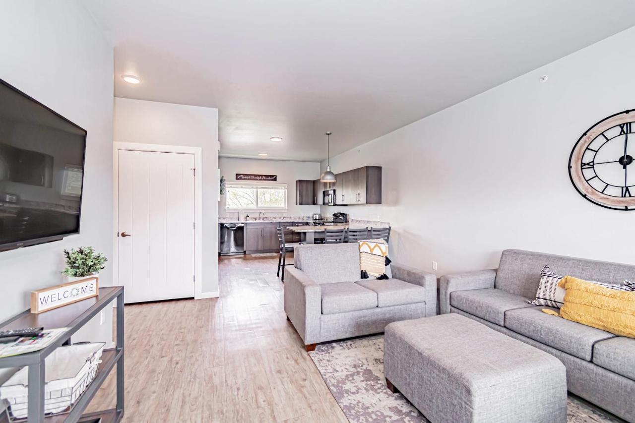 Bringham'S Mill Apartments Perfect For Groups Full Kitchen Gym And Free Parking Рексберг Экстерьер фото